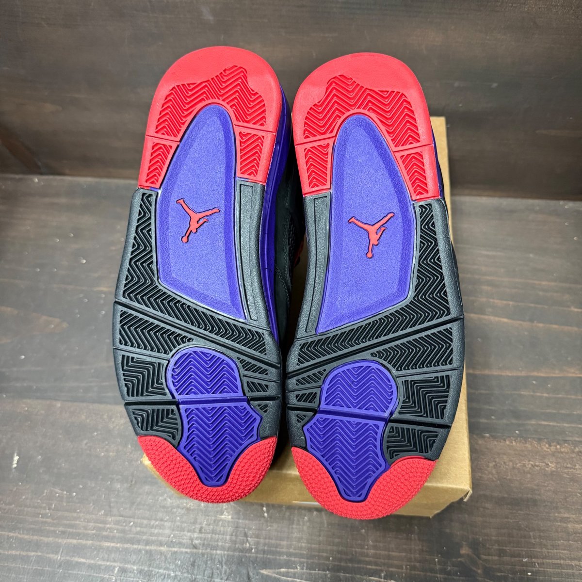 Jordan 4 Retro Raptors Drake OVO (2019) Size 8.5 - box