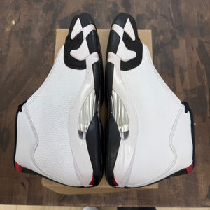 Jordan 14 Retro Black Toe (2024) Size 13 (Pre-Owned) - Image 3