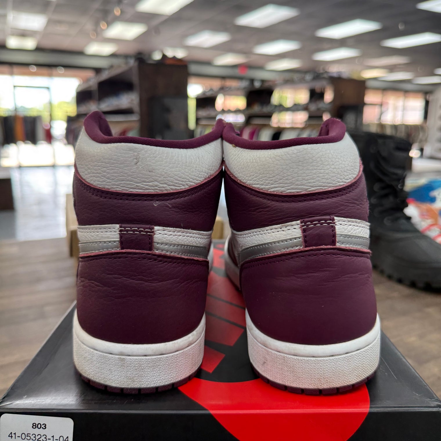 Bordeaux Jordan 1 High OG (Used, No Insoles, No Box)