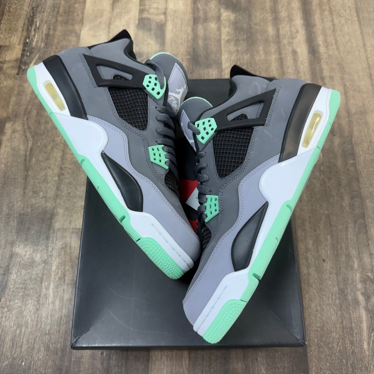 Jordan 4 Retro Green Glow - Image 1
