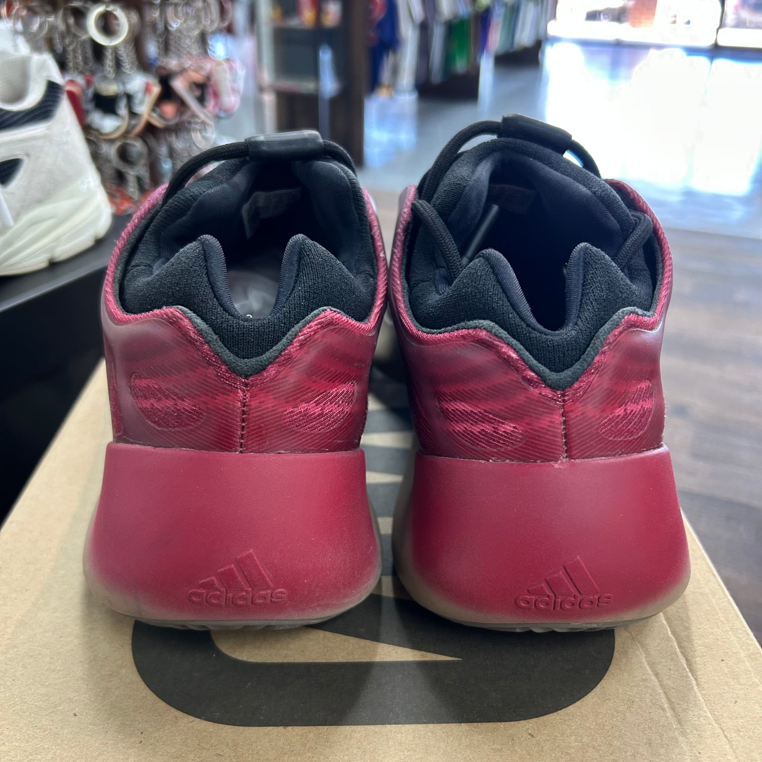 Carbon Fade Yeezy 700 V3 (USED)