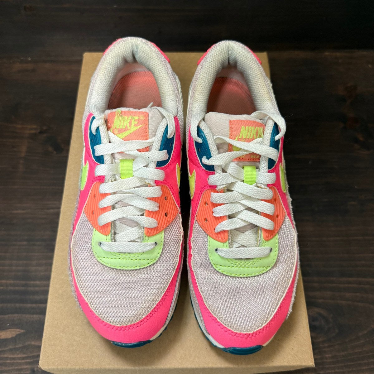 Nike Wmns Air Max 90 'Highlight Volt Pink' Size 8W (Pre-Owned) - Image 3