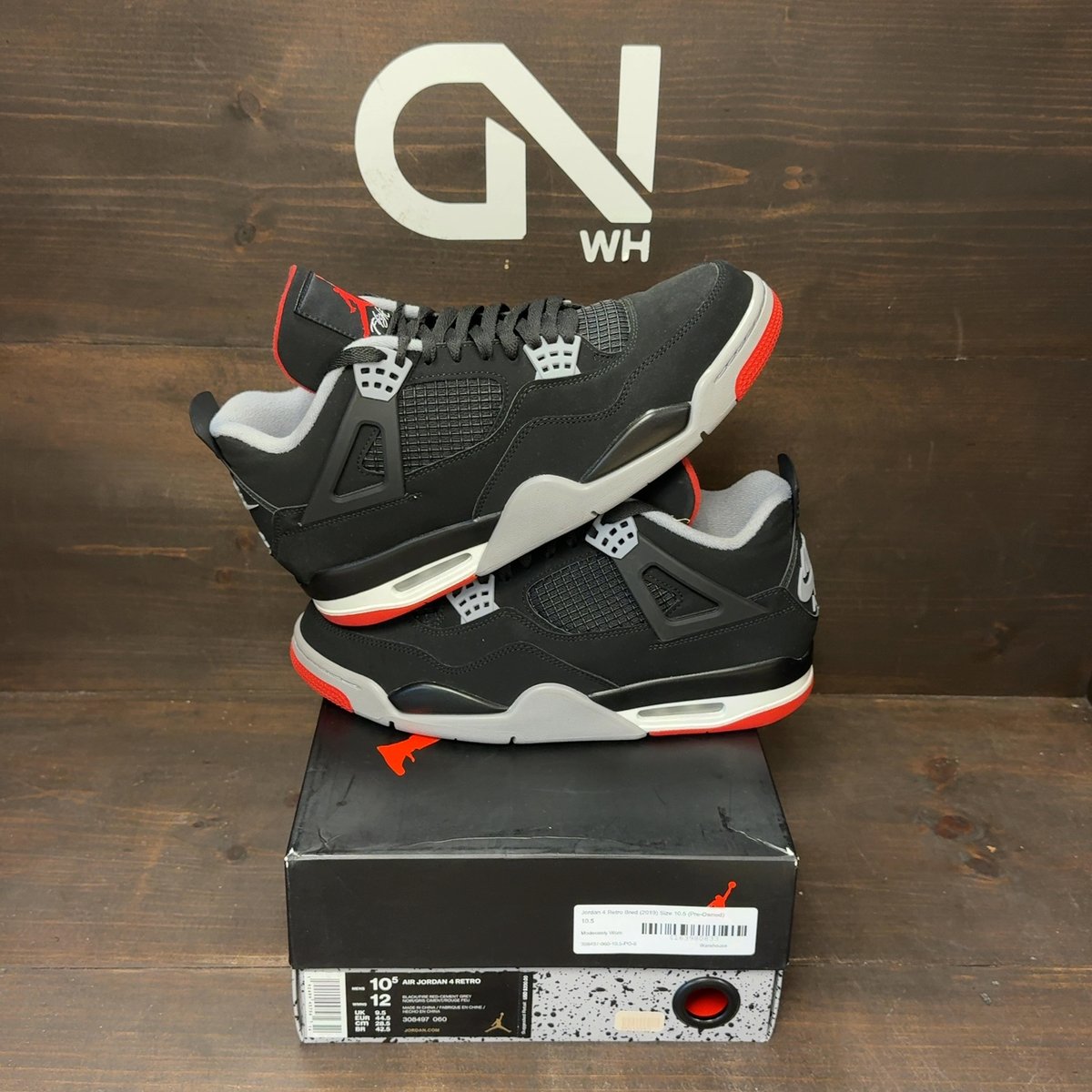 Jordan 4 Retro Bred (2019) Size 10.5 (Pre-Owned) - front