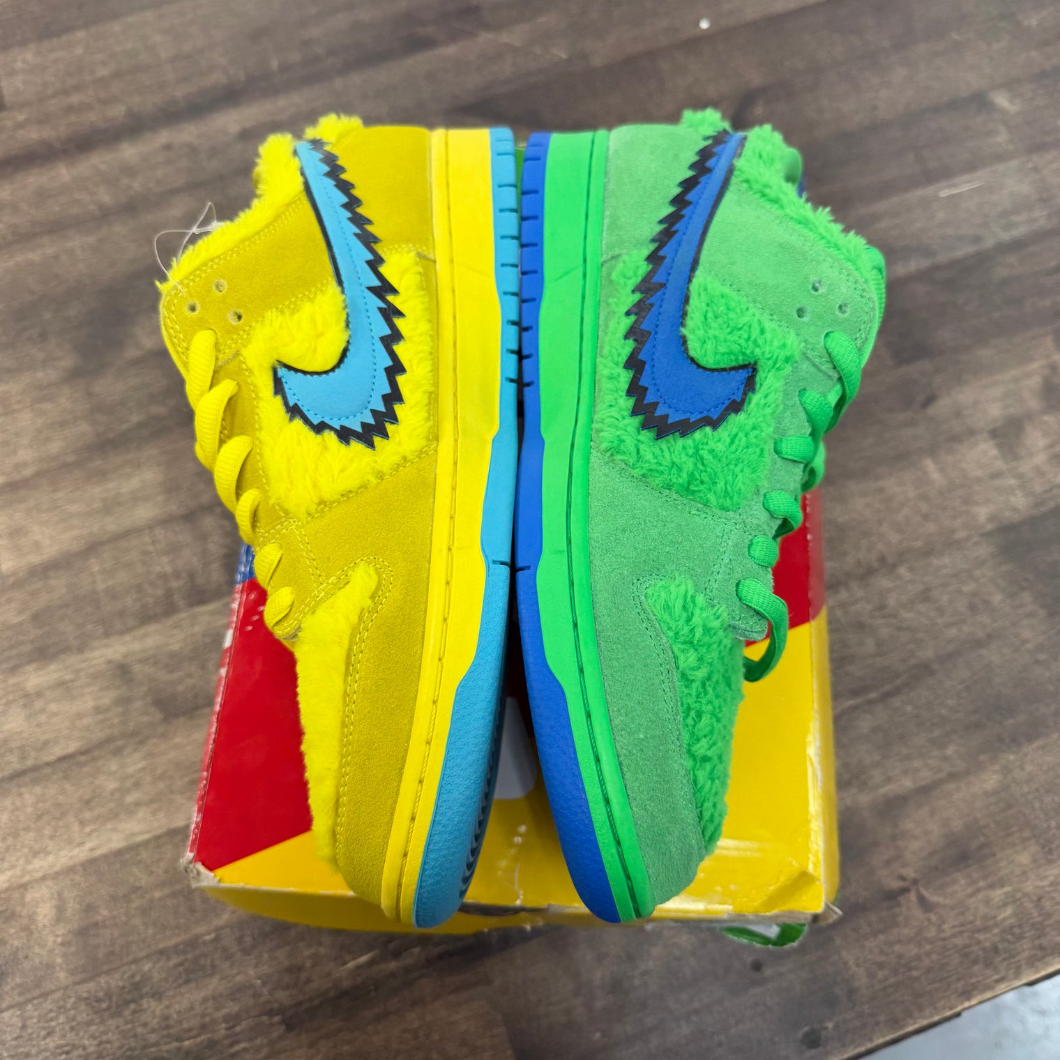 Grateful Dead Bears SB Dunk Low Opti Yellow/Green (USED, Replacement Box)