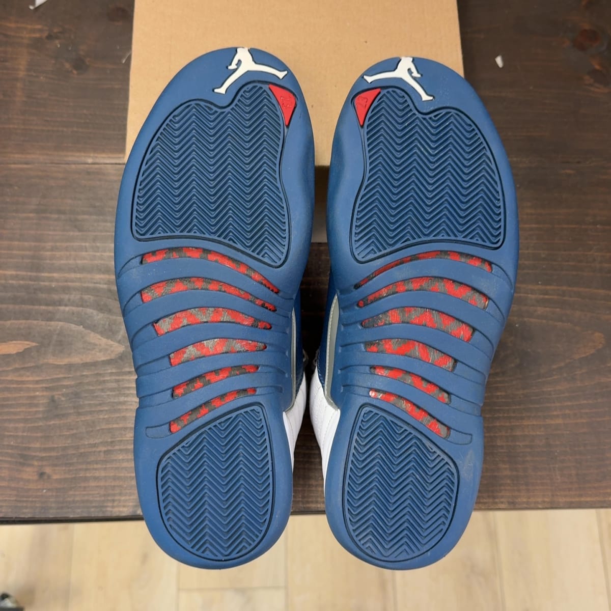 Jordan 12 Retro French Blue (2025) Size 10 (Pre-Owned) - aux