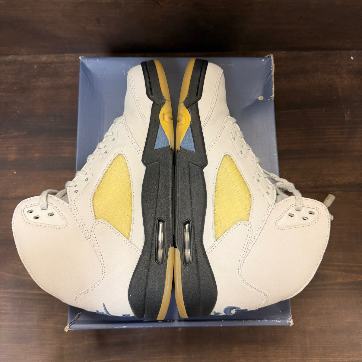 Jordan 5 Retro A Ma Maniére Dawn (Women's) - Image 5