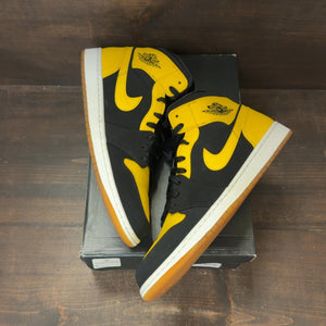 Jordan 1 Retro Mid New Love (2017) Size 11.5 (Pre-Owned) - back