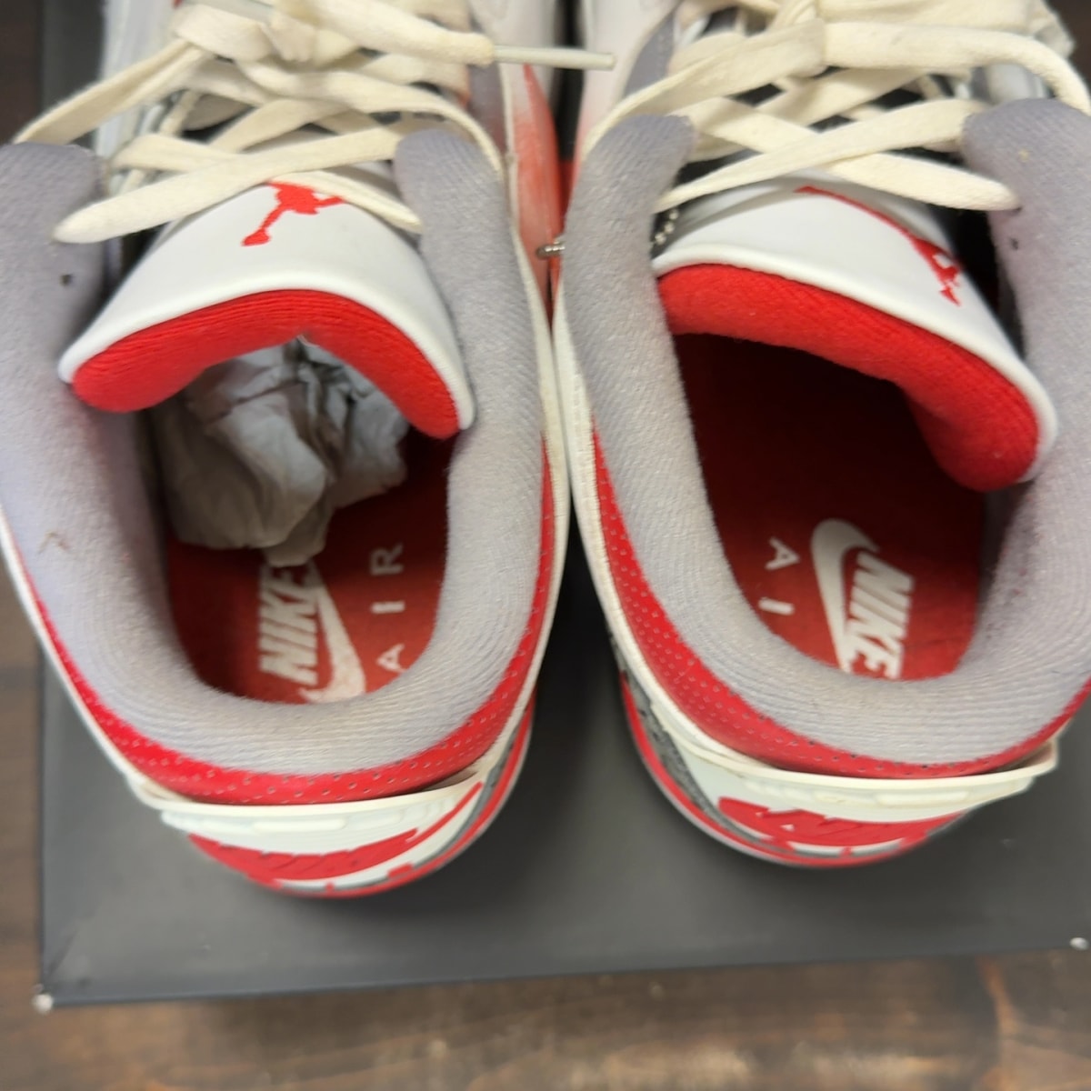 Jordan 3 Retro Fire Red (2022) - Image 6