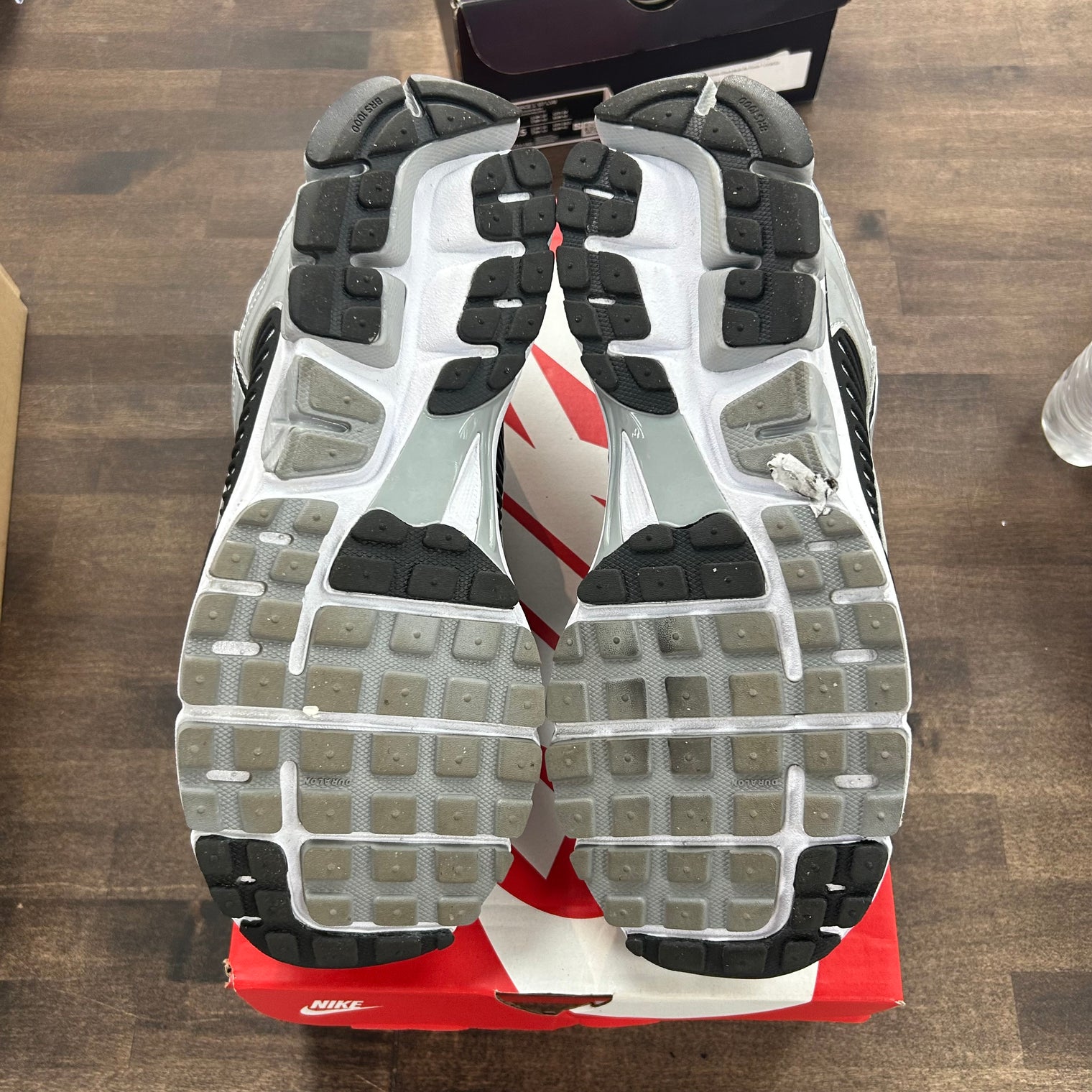 Metallic Silver Black Zoom Vomero 5 (USED)