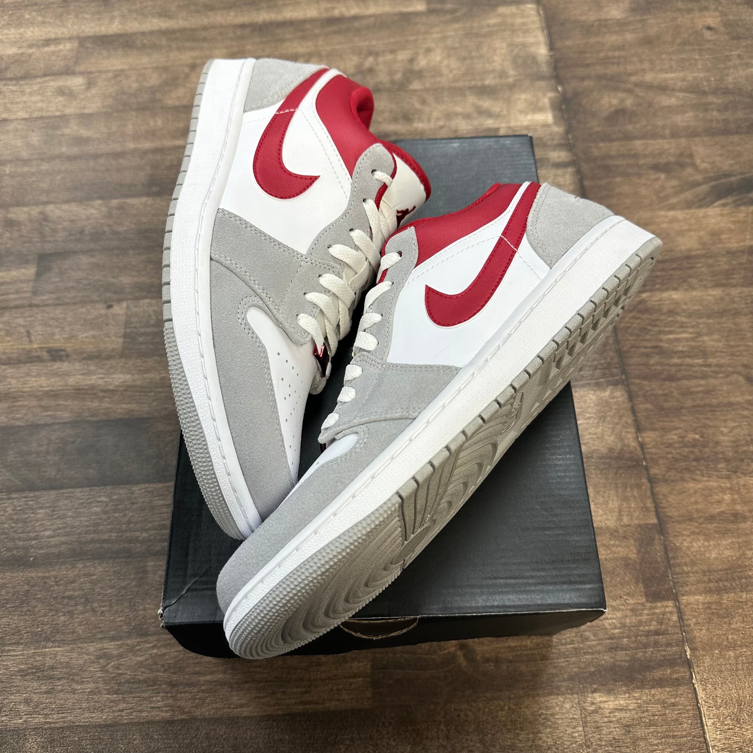 Smoke Grey Jordan 1 Low (USED)