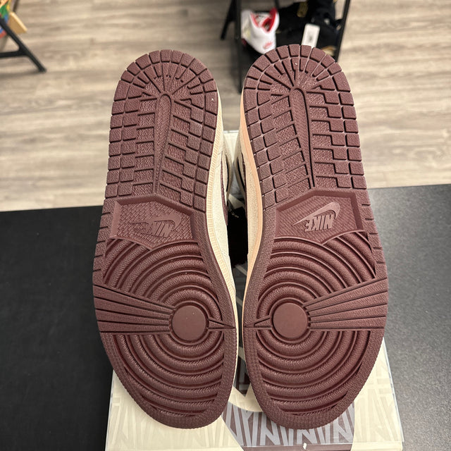 Jordan 1 High A Ma Maniere (Like New)