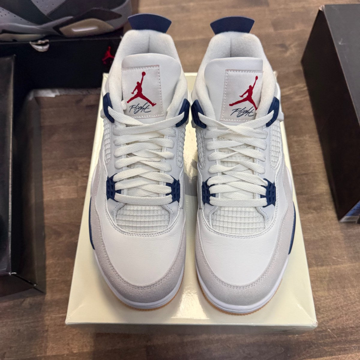 Jordan 4 Retro SB Navy - Image 2