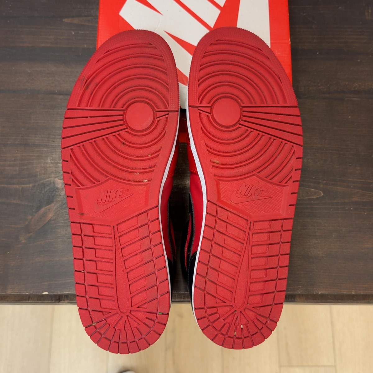 Jordan 1 Mid Reverse Bred (2021) Size 15 (Pre-Owned) - aux