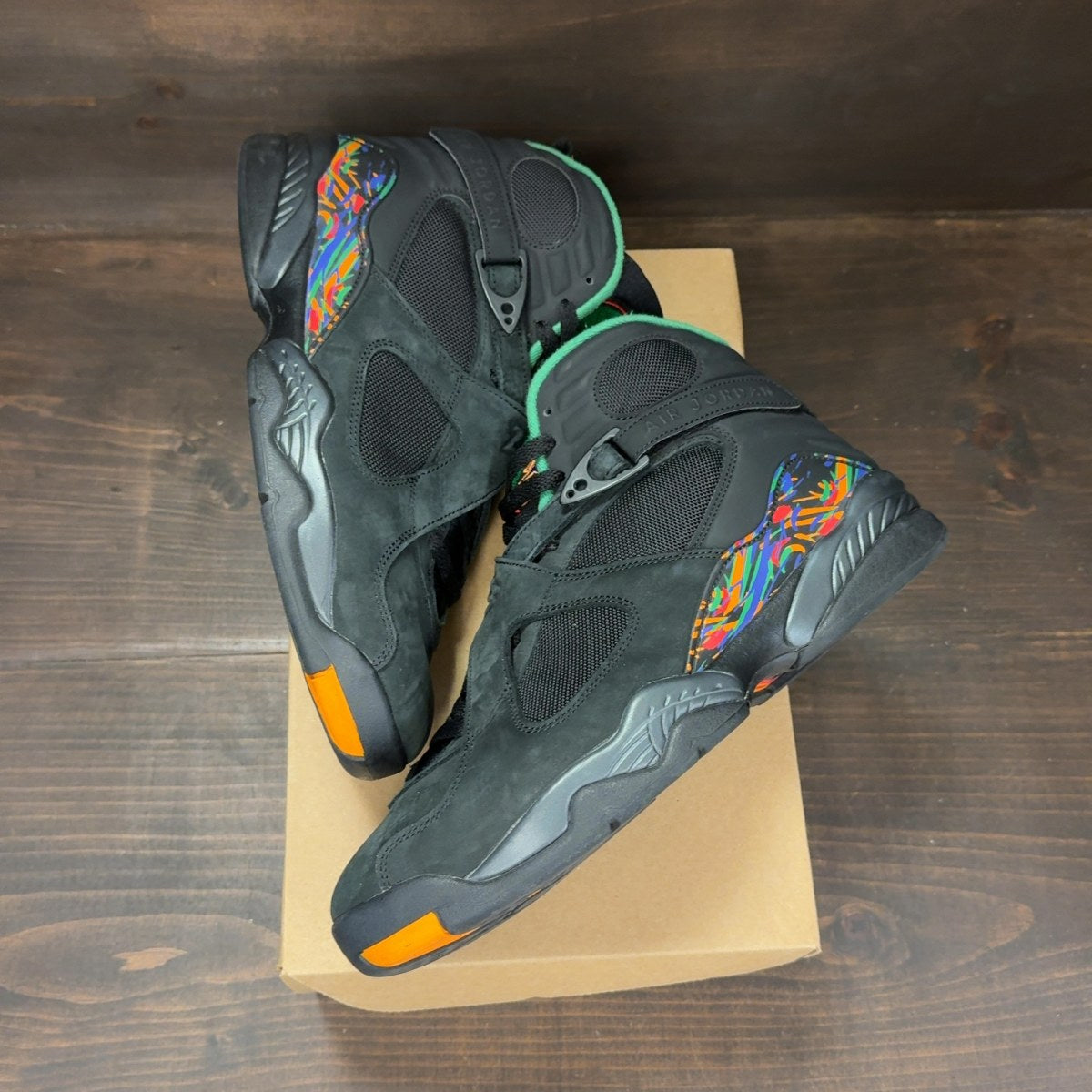 Jordan 8 Retro Tinker Air Raid Size 11.5 (Pre-Owned) - Image 2