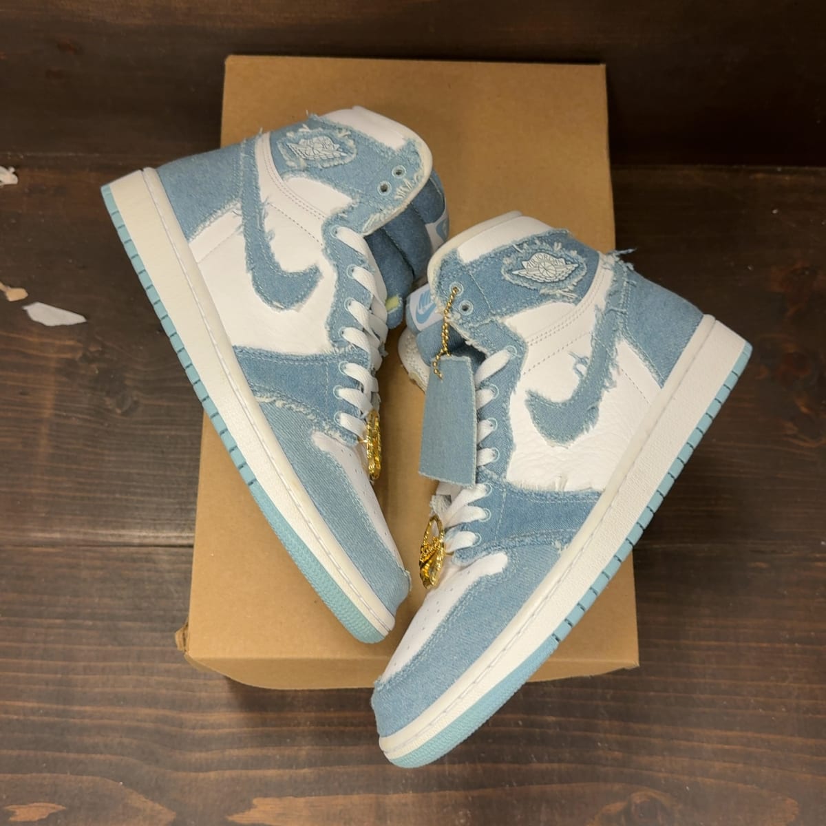 Jordan 1 Retro High OG Denim (Women's) Size 8.5W (Pre-Owned) - back