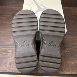 adidas Yeezy Desert Boot Oil Size 9 (Pre-Owned) - Image 6