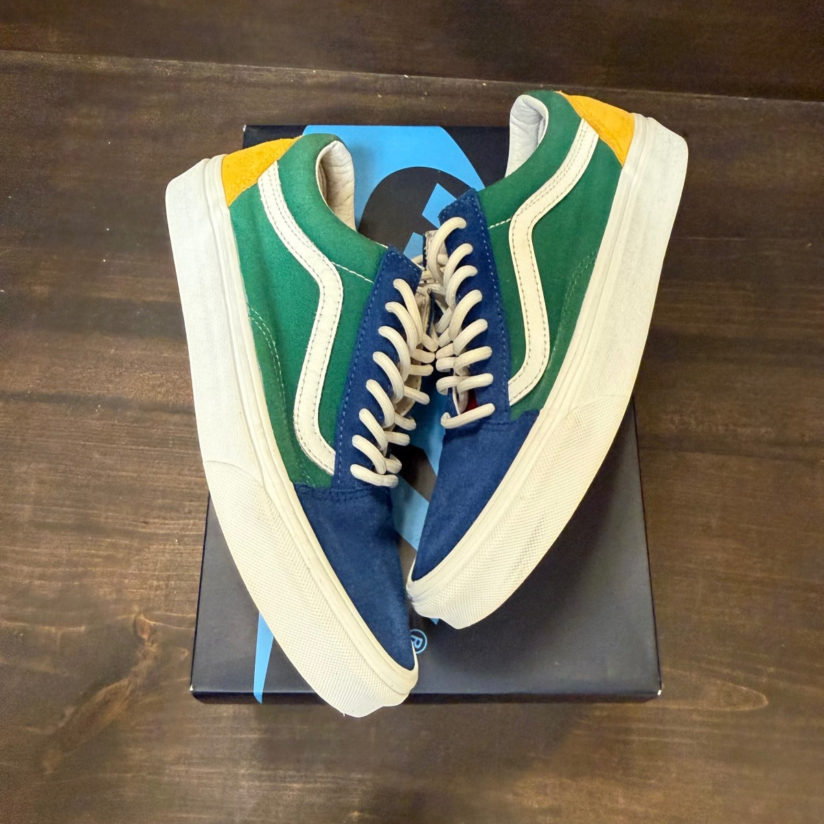 Vans Old Skool 'Yacht Club' Size 7.5 (Pre-Owned) - Image 2