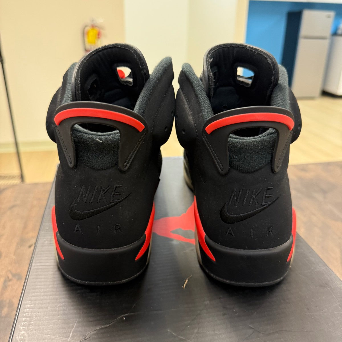 Jordan 6 Retro Black Infrared (2019) - Image 3