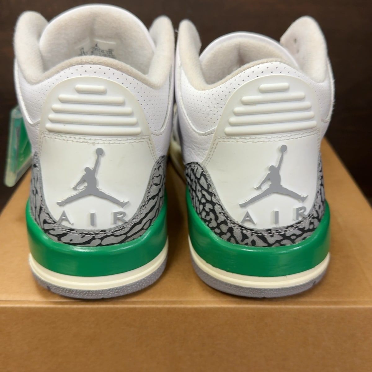 Jordan 3 Retro Lucky Green (Women's) Size 11W (Pre-Owned) - Image 5