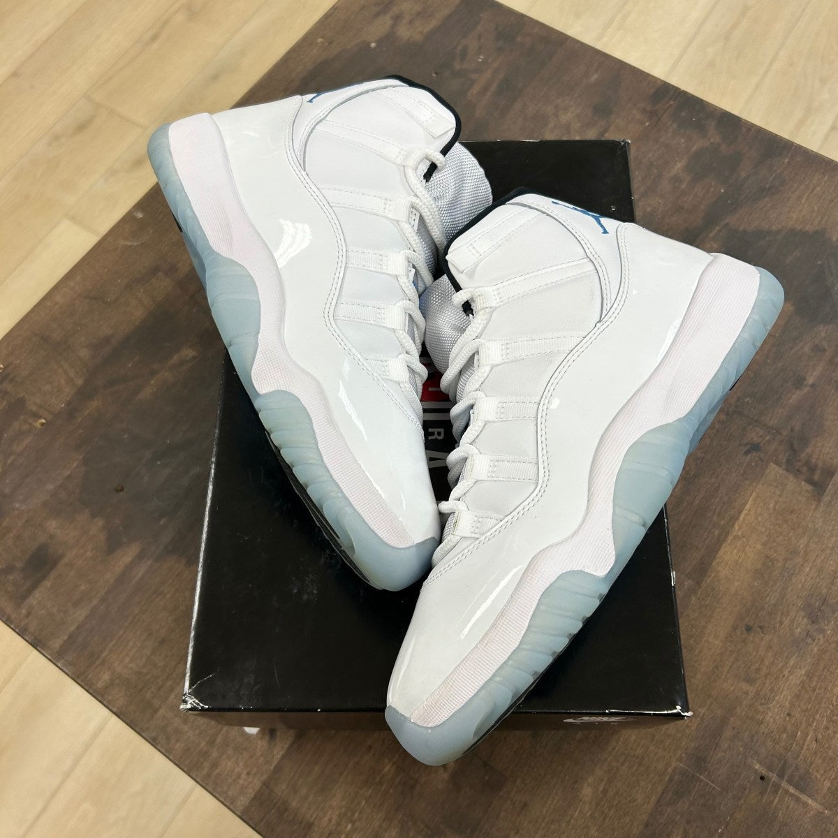 Jordan 11 Retro Legend Blue (2024) - Image 1