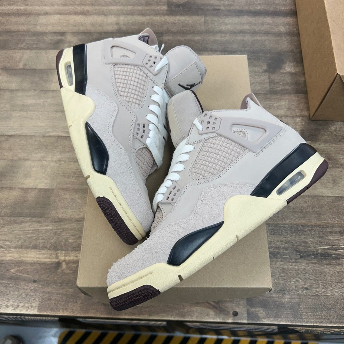 Jordan 4 Retro OG SP A Ma Maniére While You Were Sleeping (Women's) Size 10.5W (Pre-Owned) - Image 1
