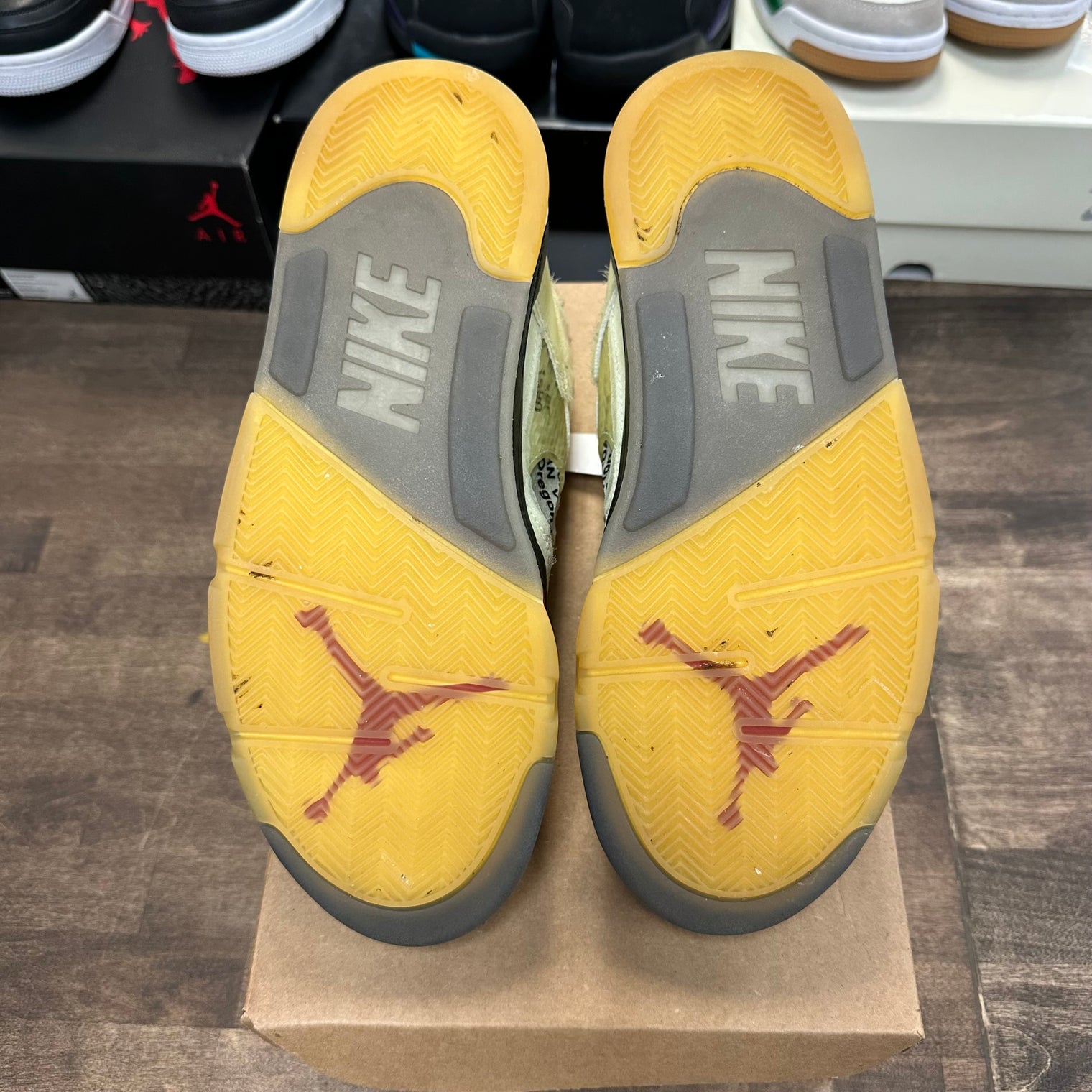 Off-White Sail Jordan 5 Retro (USED,No Box)
