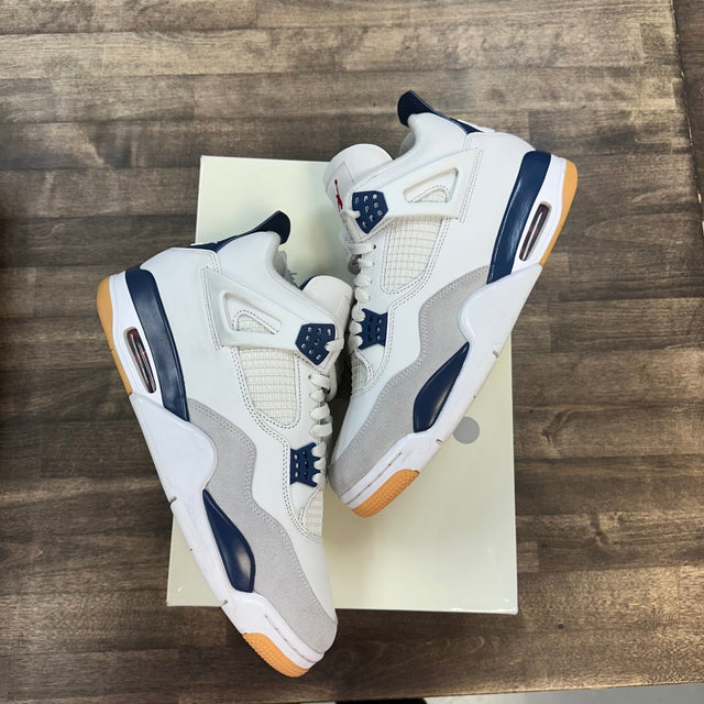Jordan 4 Retro SB Navy - Image 1