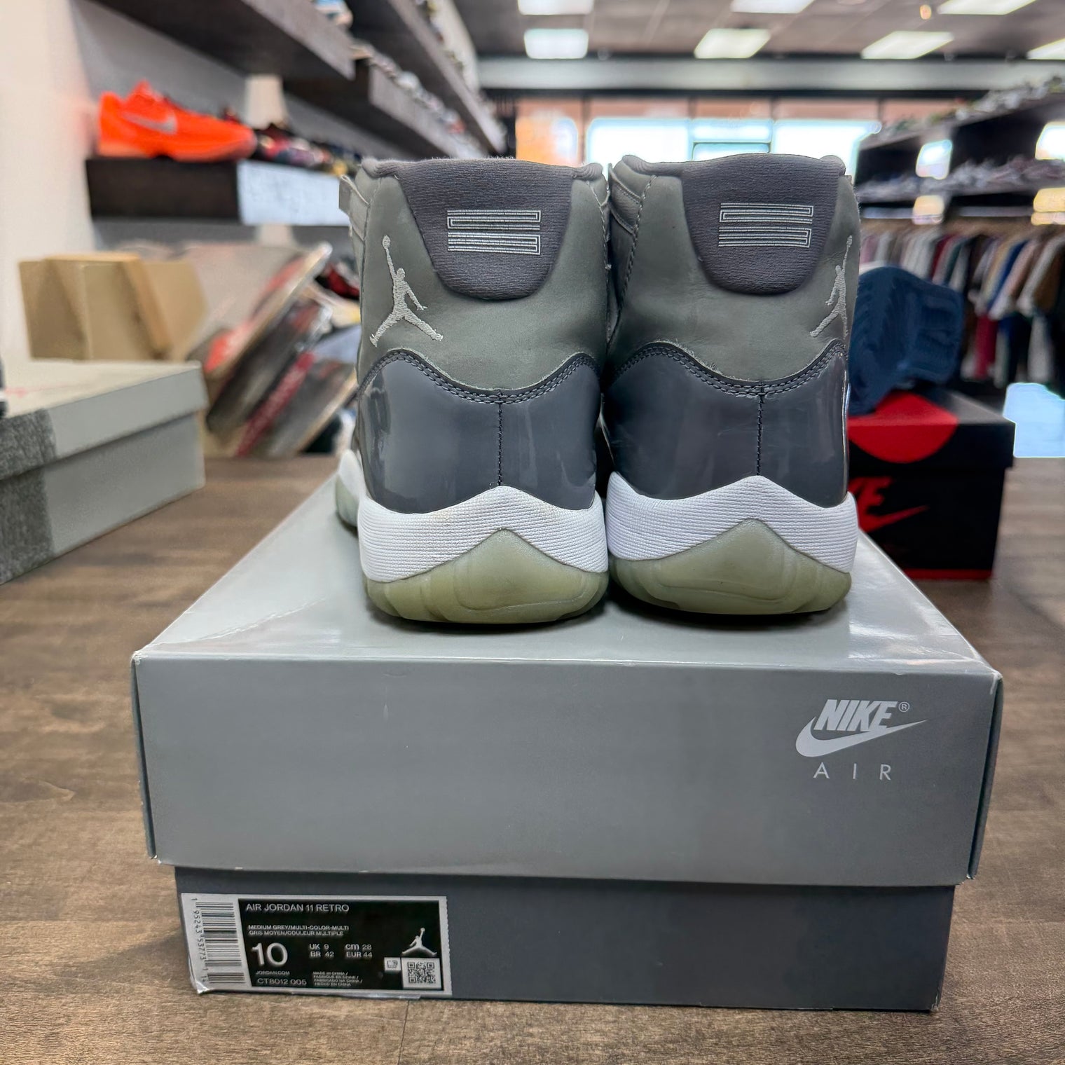 Cool Grey Jordan 11 Retro (2021) (USED)