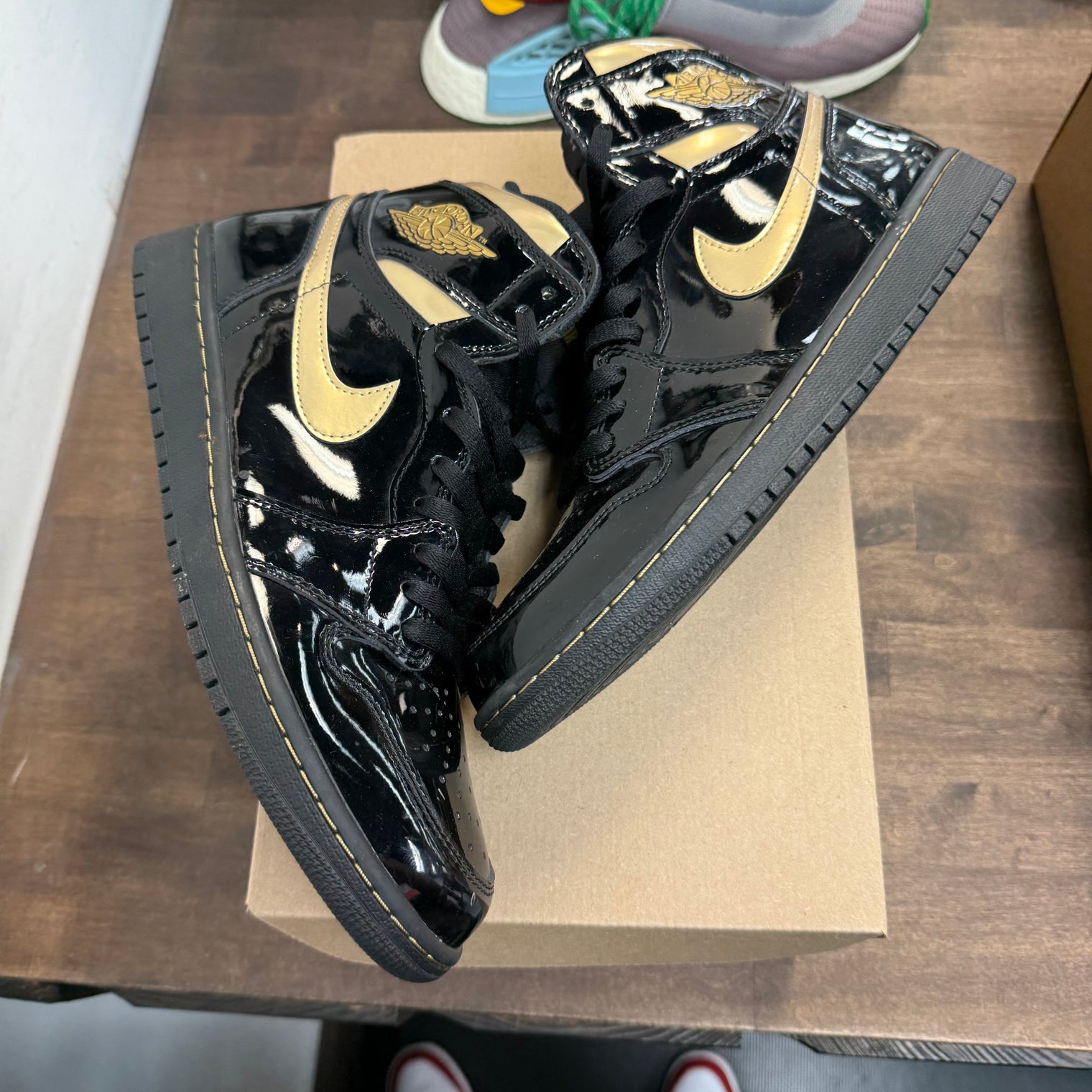 Black Metallic Jordan 1 High (2020) (USED,No Box)