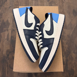 Jordan 1 Low OG Obsidian UNC (GS) Size 7Y (Pre-Owned) - Image 1