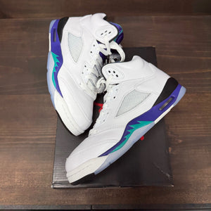 Jordan 5 Retro Grape (2025) (GS) Size 7Y (Pre-Owned) - Image 2