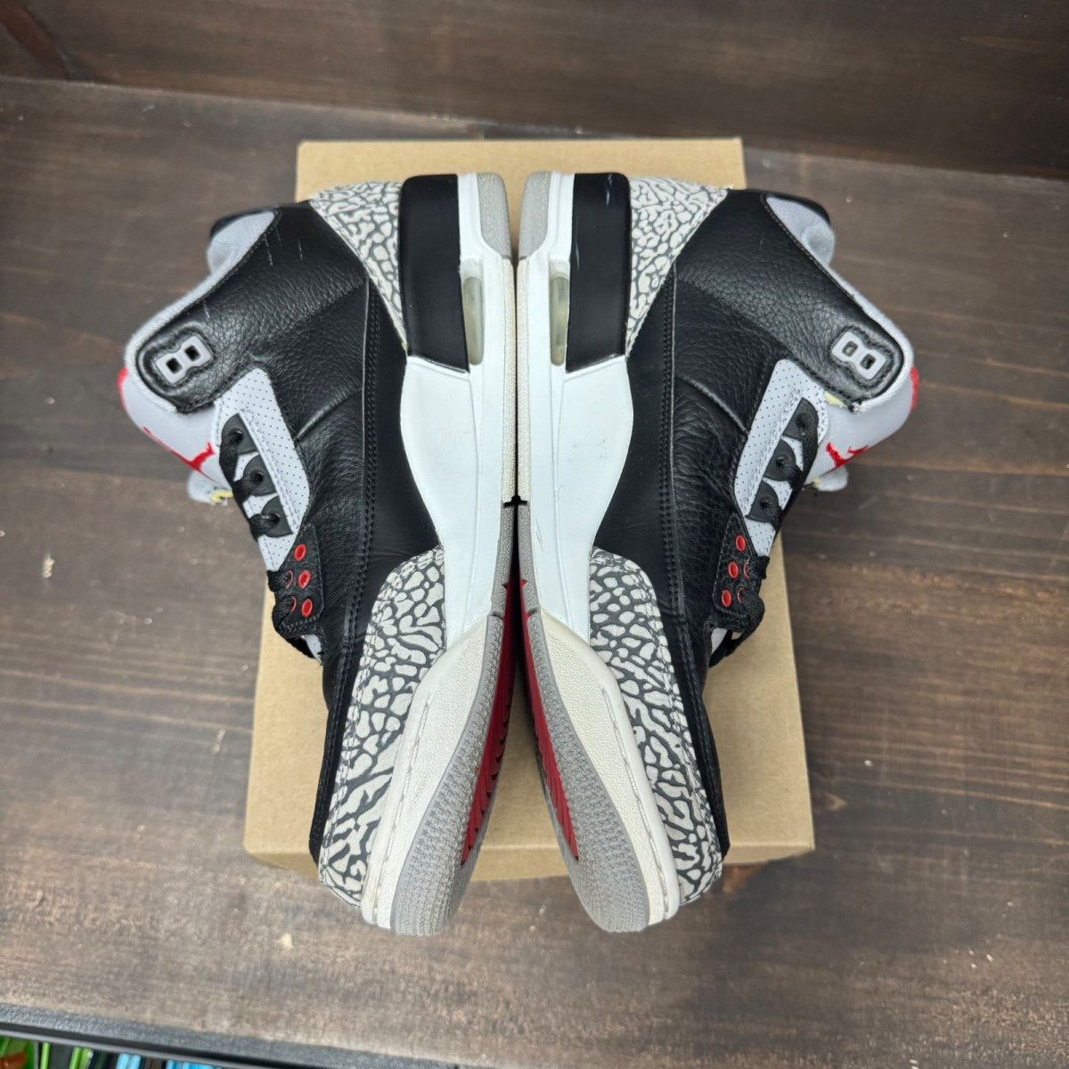Jordan 3 Retro Black Cement (2018) Size 11.5 (Pre-Owned) - Image 4