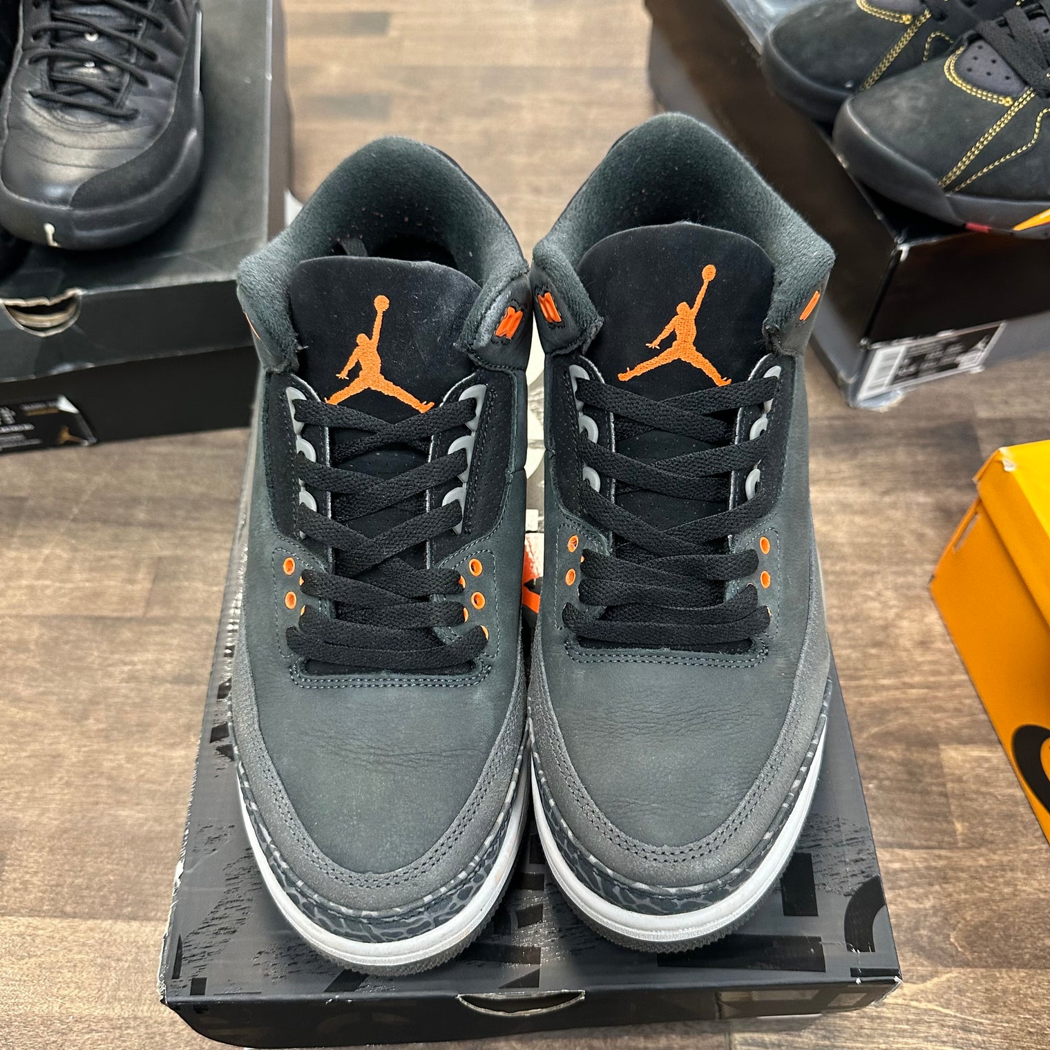 Air Jordan 3 Retro Fear (2023) (USED)
