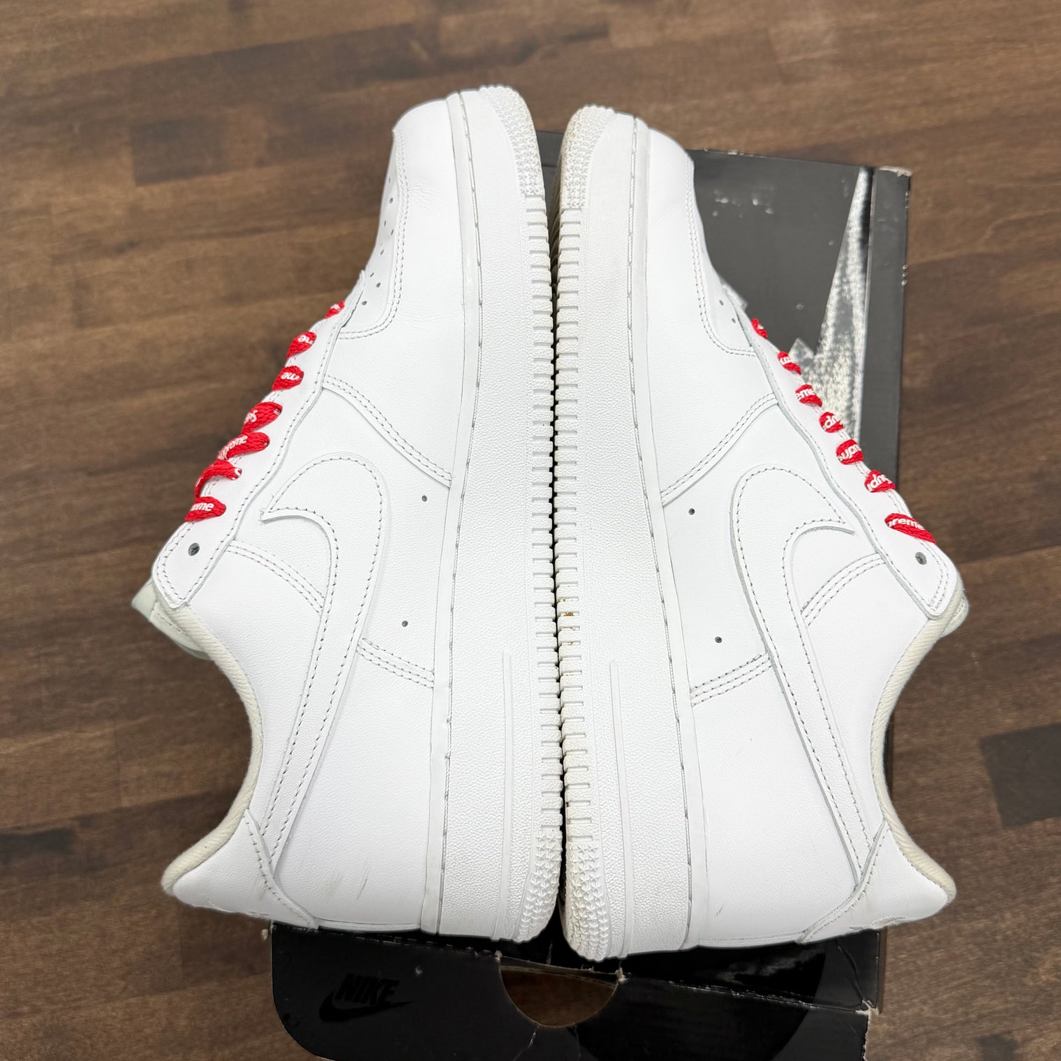 Nike Air Force 1 Low Supreme White (USED)