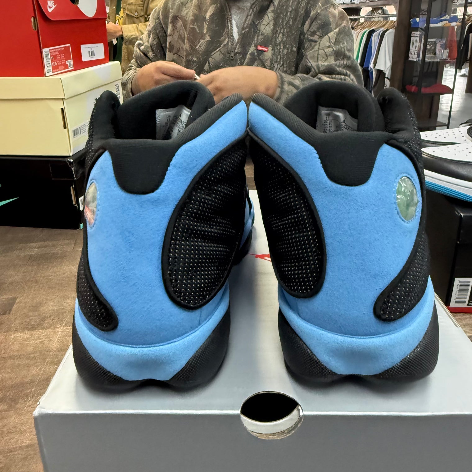 Black University Blue Jordan 13 Retro (USED)