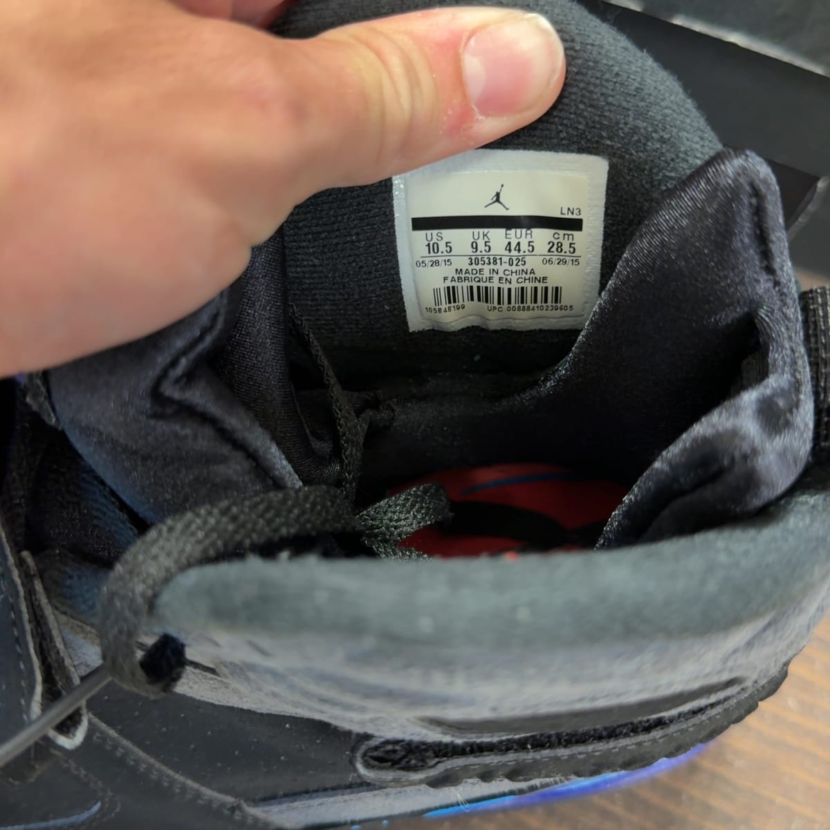 Jordan 8 Retro Aqua (2015) Size 10.5 (Pre-Owned) - aux