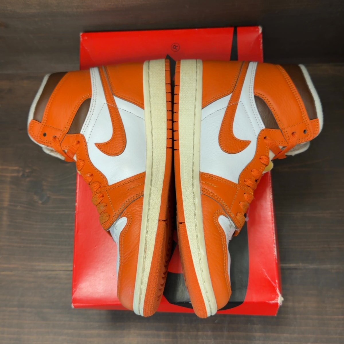 Jordan 1 Retro High OG Starfish (Women's) - Image 4
