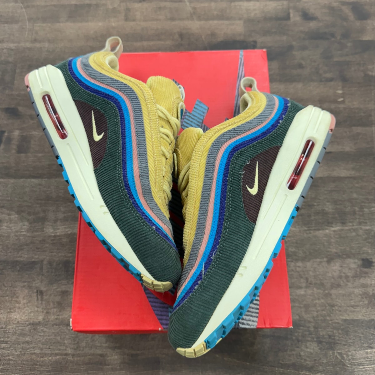 Nike Air Max 1/97 Sean Wotherspoon (Extra Lace Set Only) Size 8 (Pre-Owned) - Image 1