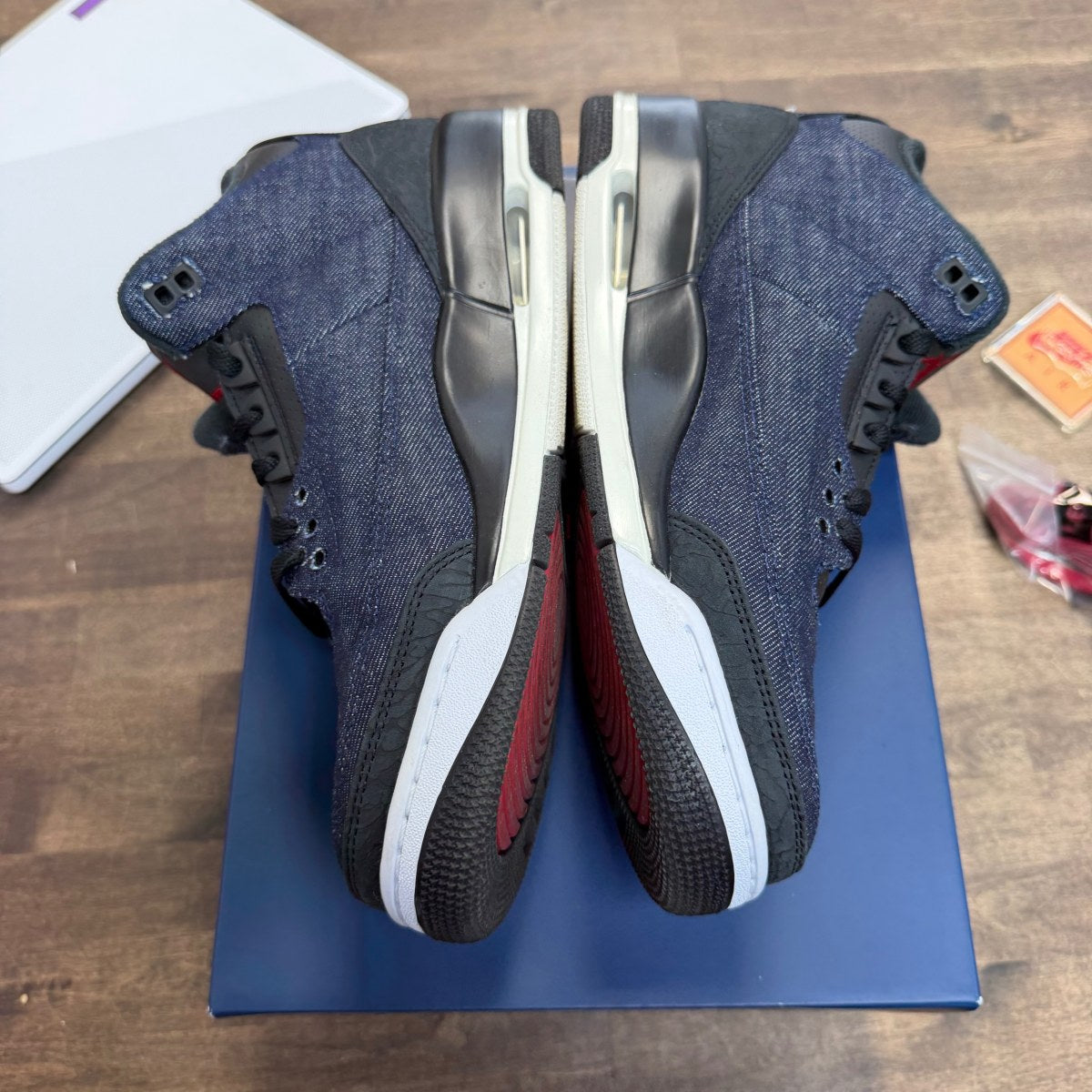 Jordan 3 Retro Levi’s Indigo - Image 5