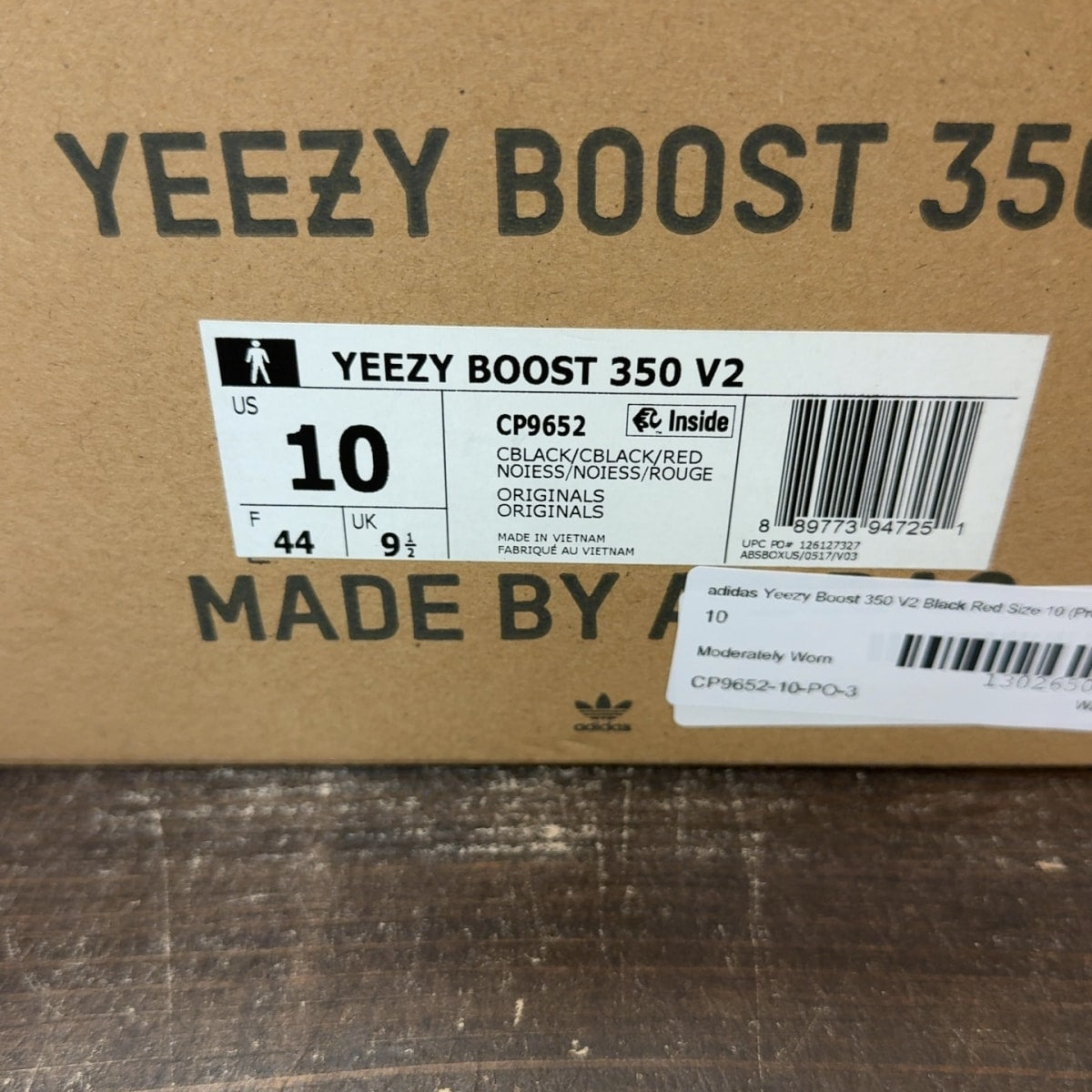adidas Yeezy Boost 350 V2 Black Red Size 10 (Pre-Owned) - aux