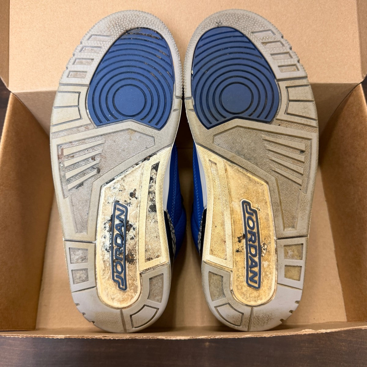 Jordan 3 Retro Varsity Royal Cement Size 7.5 (Pre-Owned) - Image 6