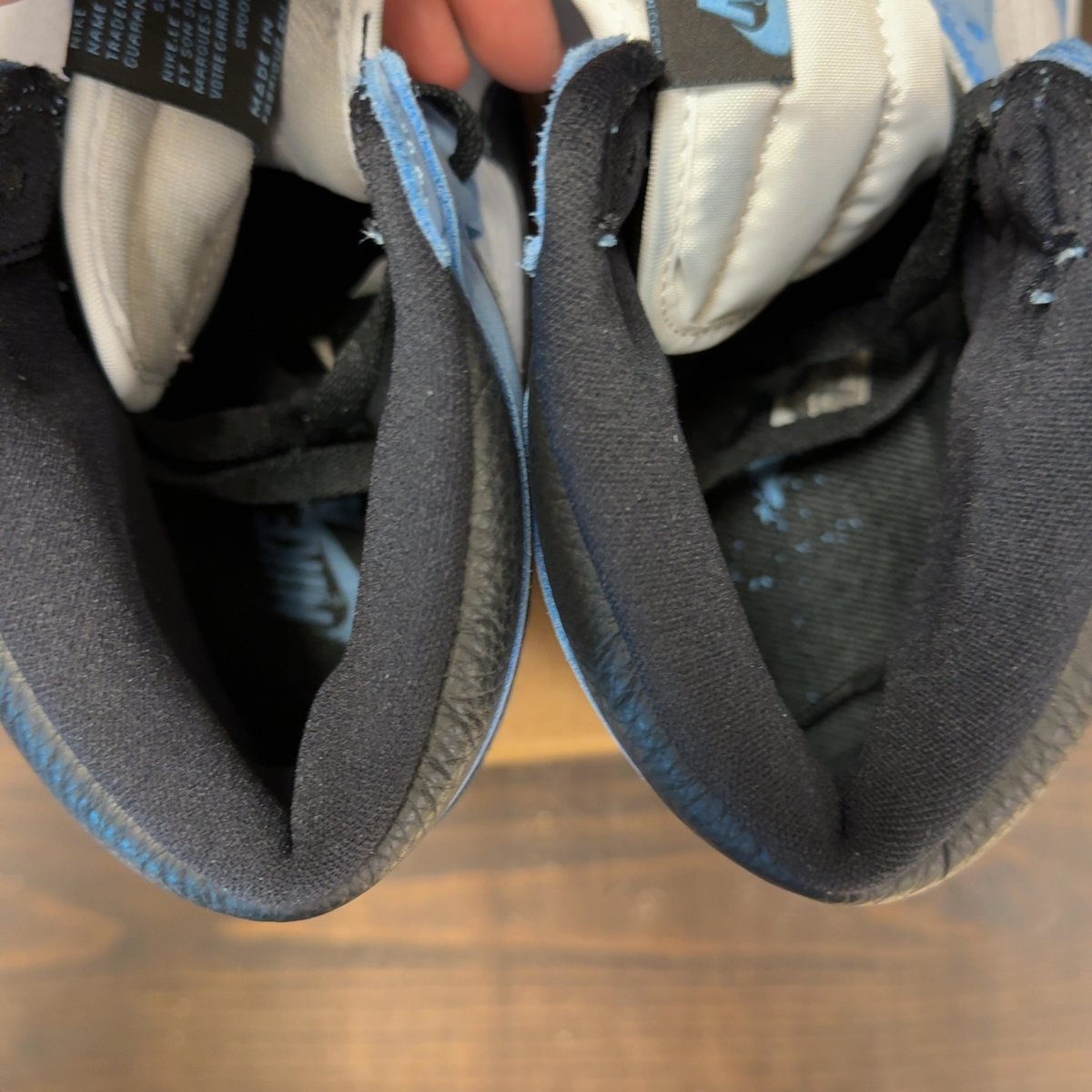 Jordan 1 Retro High OG University Blue Size 11 (Pre-Owned) - aux