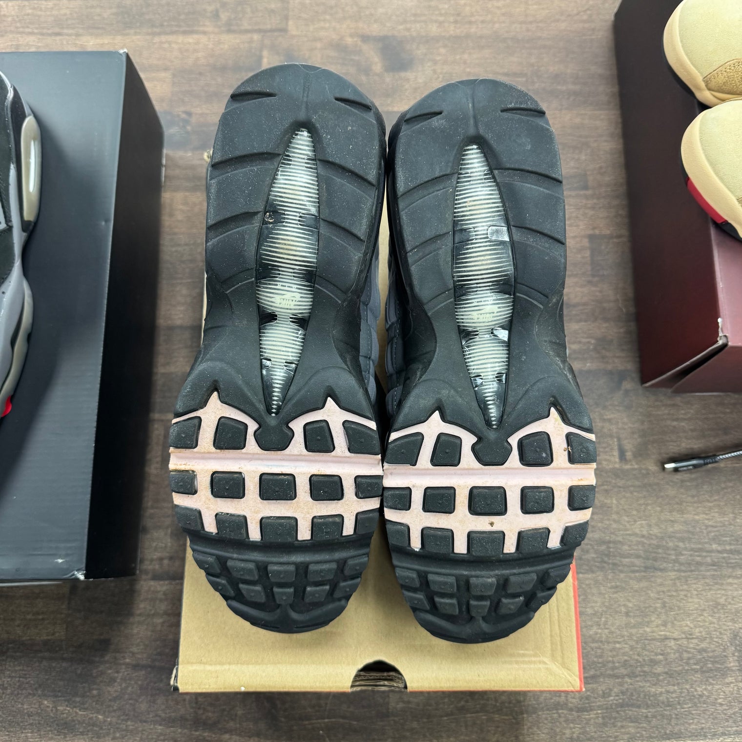 Nike Air Max 95 Gunsmoke Pink Foam (USED)