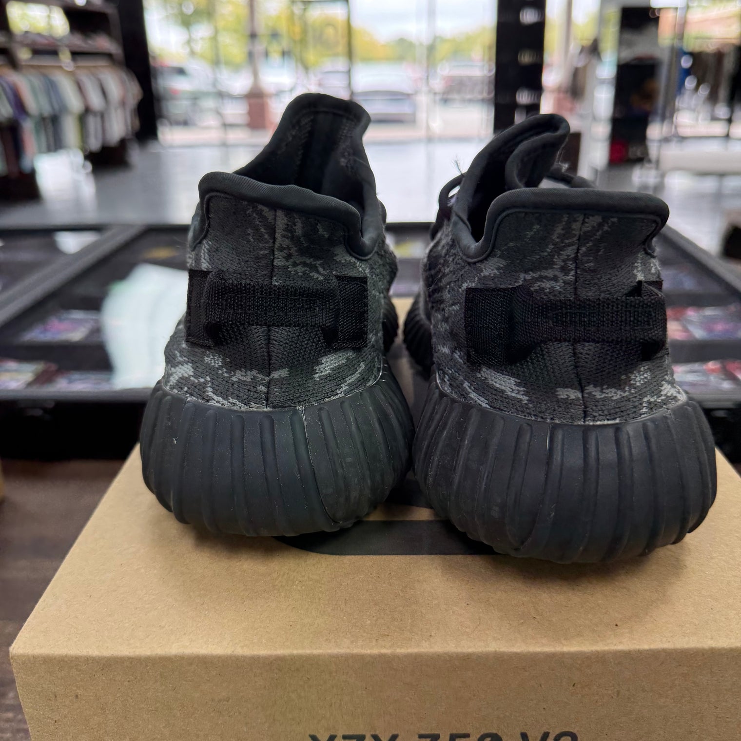 MX Dark Salt Yeezy 350 (USED)