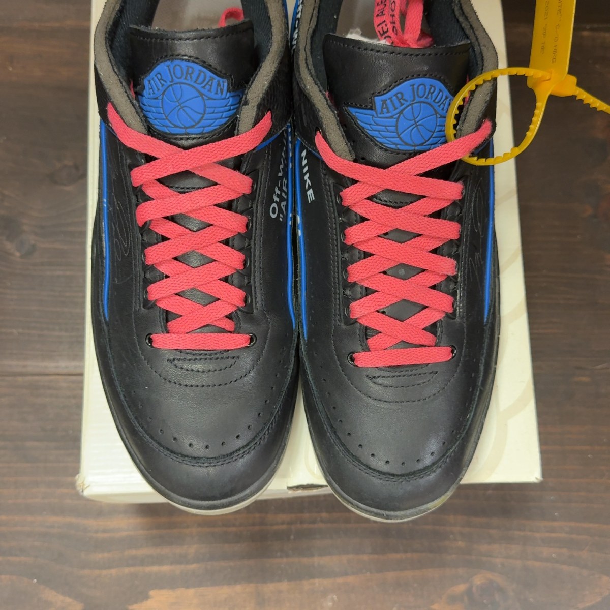 Jordan 2 Retro Low SP Off-White Black Blue Size 12 (Pre-Owned) - Image 3