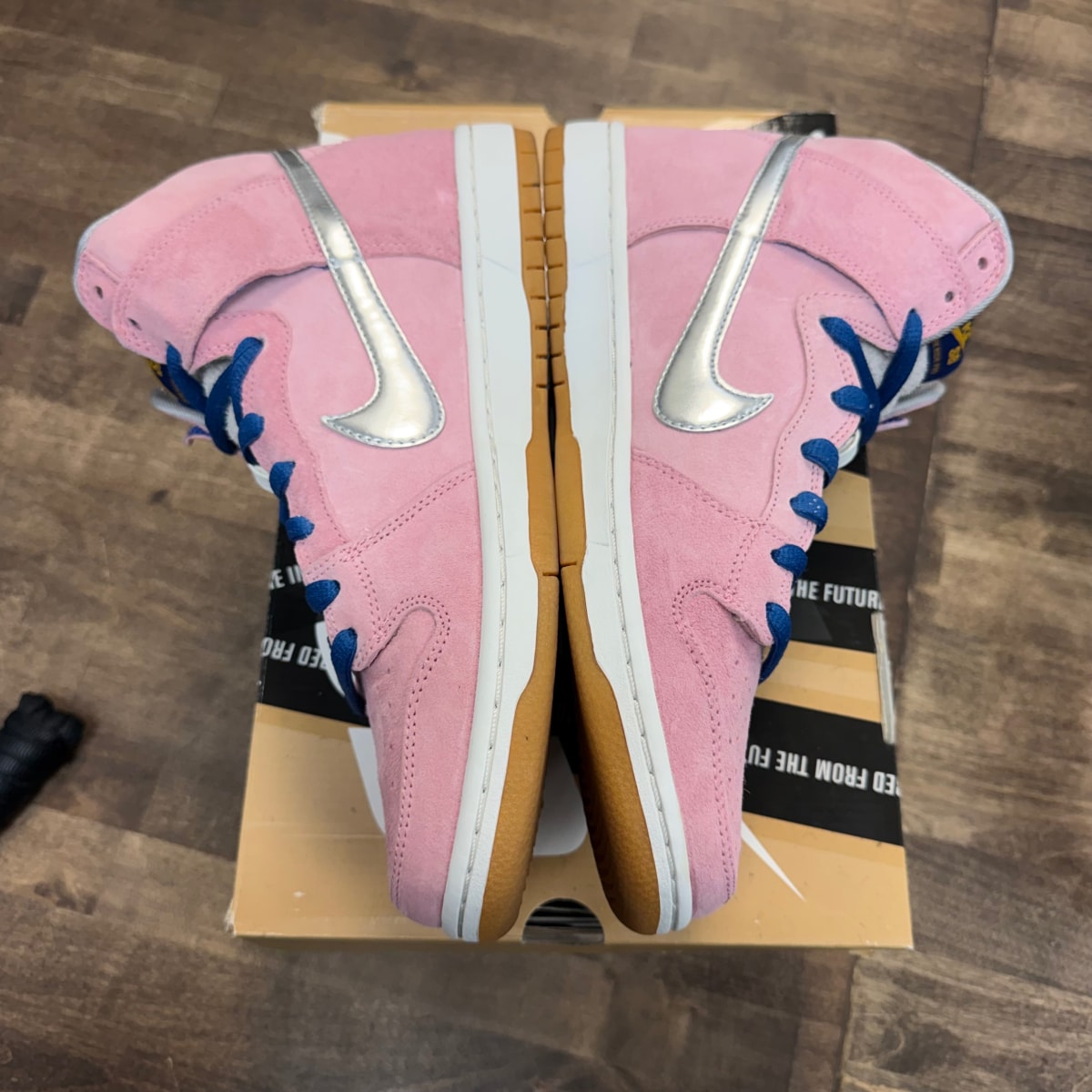 Nike SB Dunk High Concepts When Pigs Fly Size 10 (Pre-Owned) - Image 5