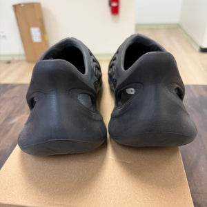 adidas Yeezy Foam RNR Onyx - Image 3
