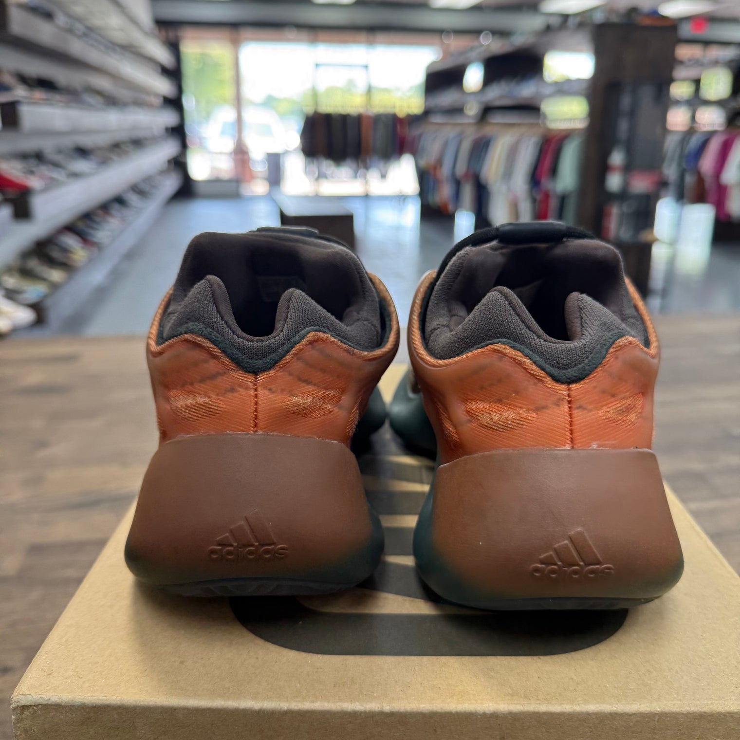 Copper Fade Yeezy 700 V3 (USED)