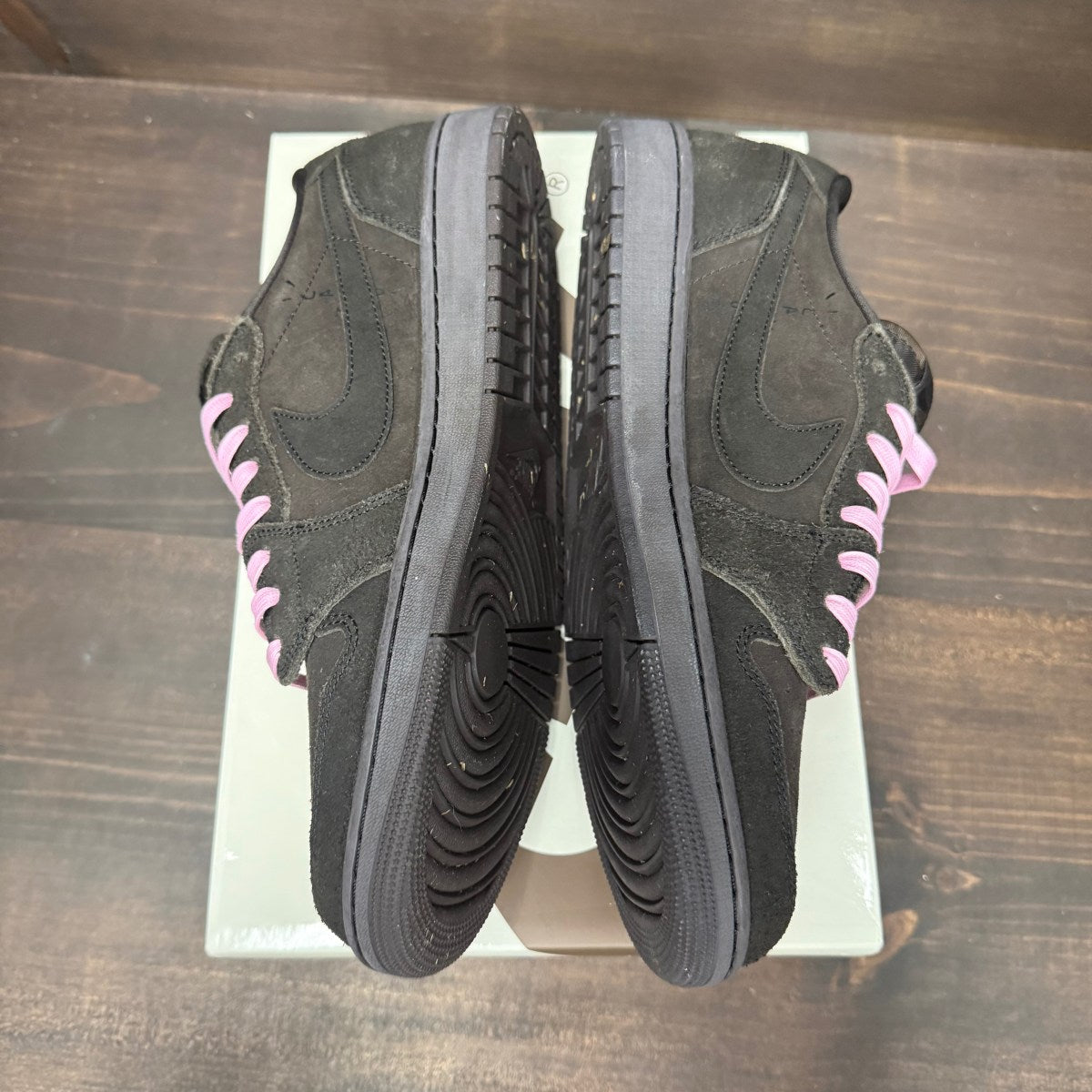Jordan 1 Retro Low OG SP Travis Scott Velvet Brown - Image 4