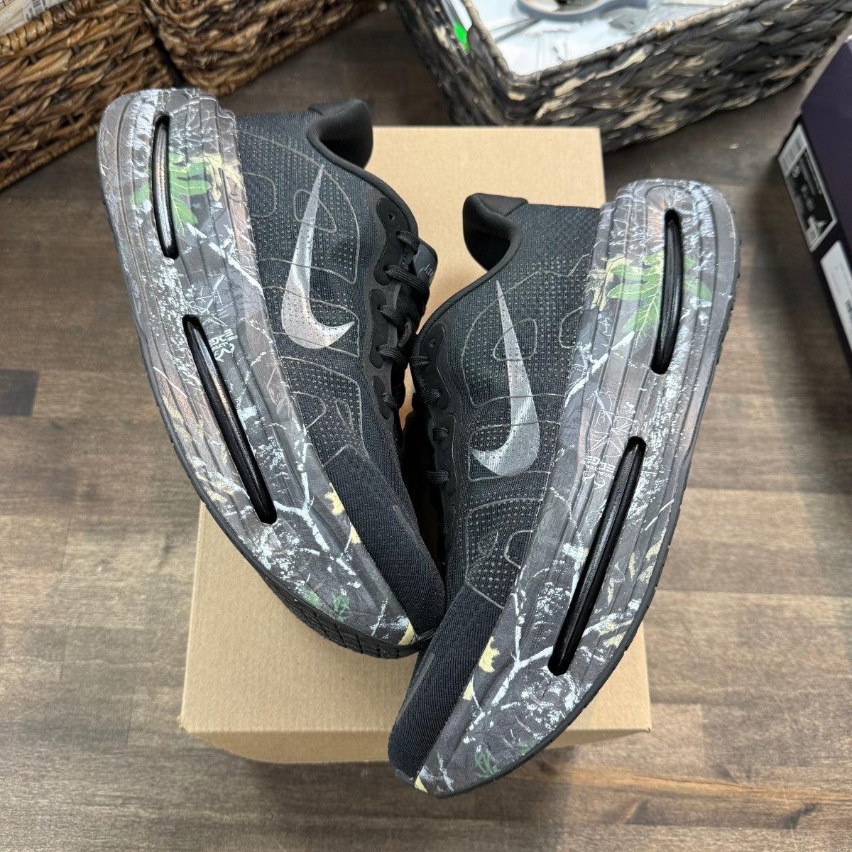 Nike Vomero Premium Realtree Camo Black Size 10 (Pre-Owned) - Image 1